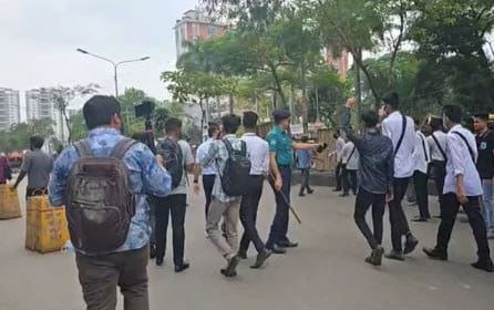 দৈনিক আশুলিয়া