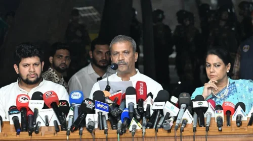 দৈনিক আশুলিয়া