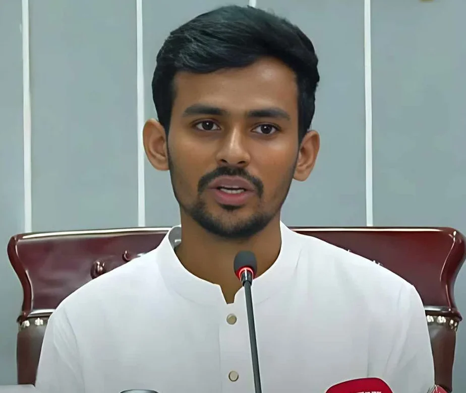 দৈনিক আশুলিয়া
