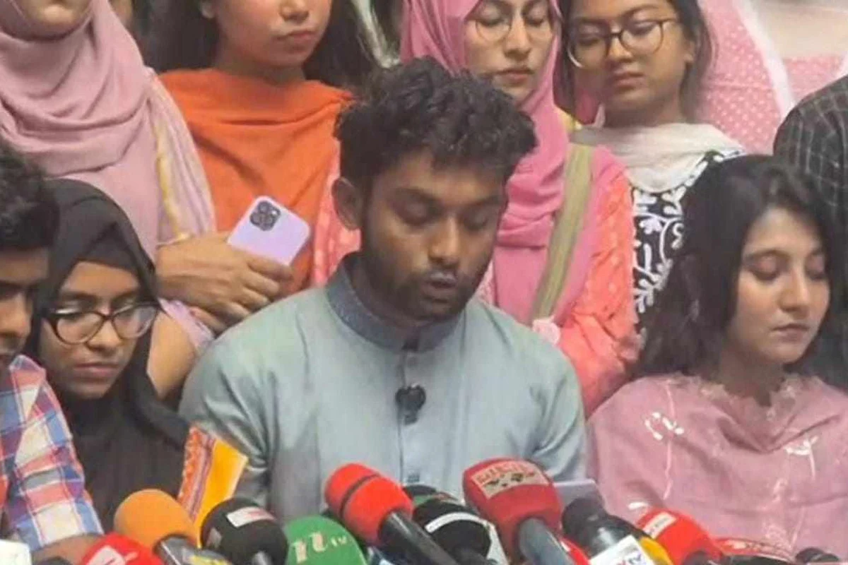 দৈনিক আশুলিয়া
