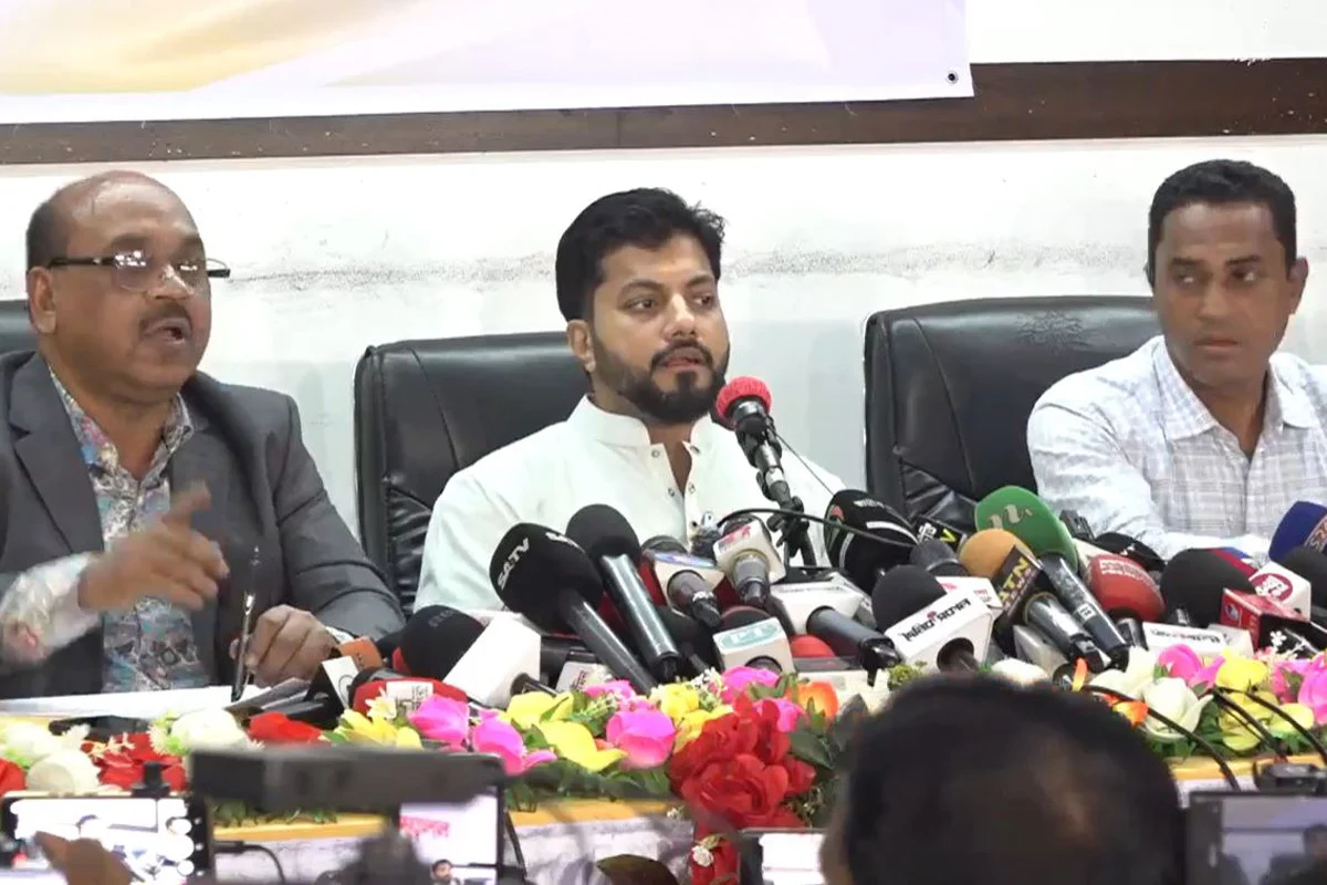 দৈনিক আশুলিয়া