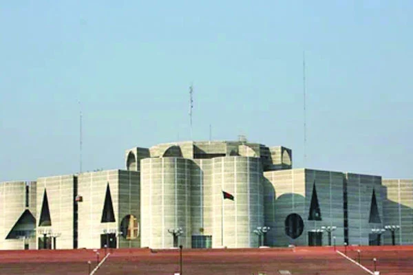 দৈনিক আশুলিয়া