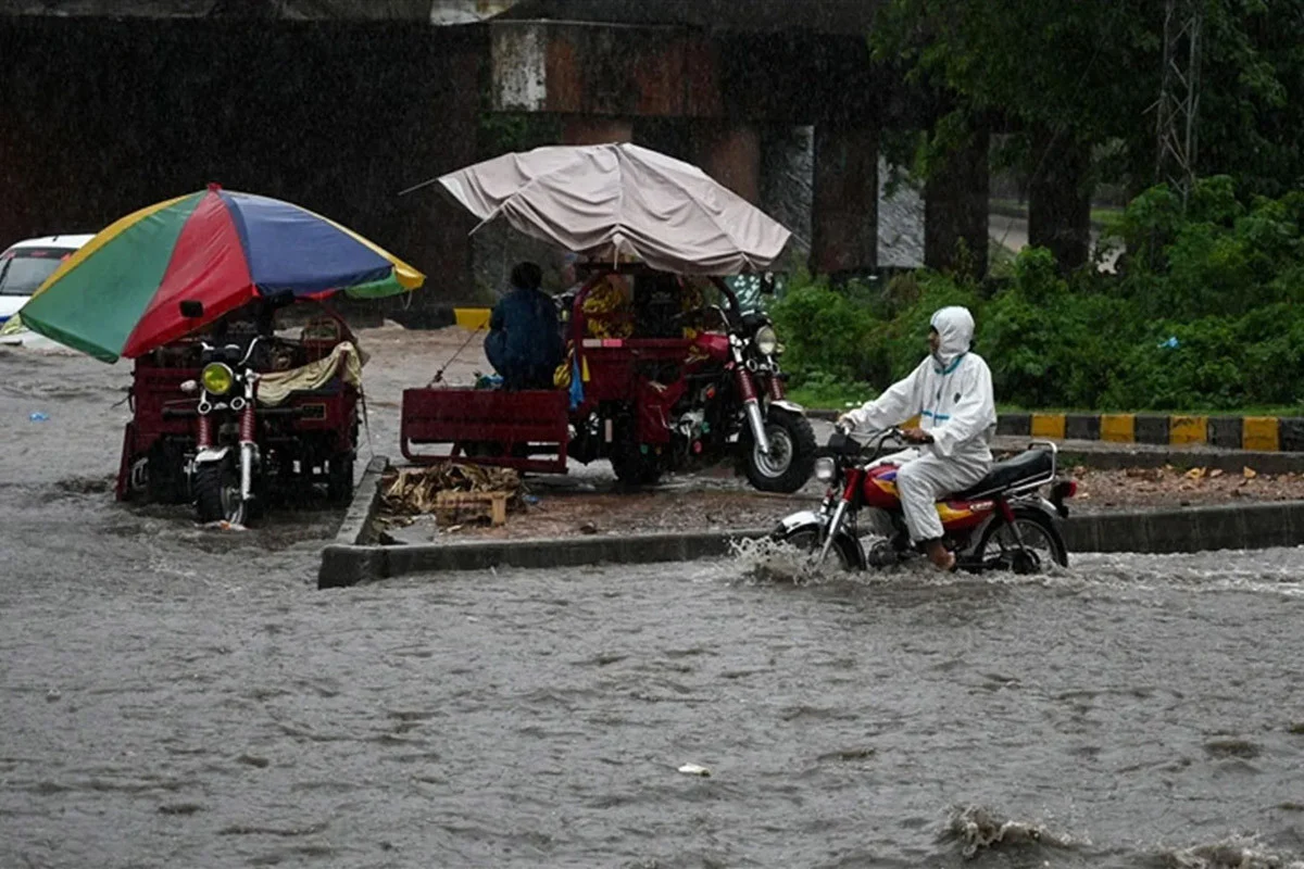 দৈনিক আশুলিয়া