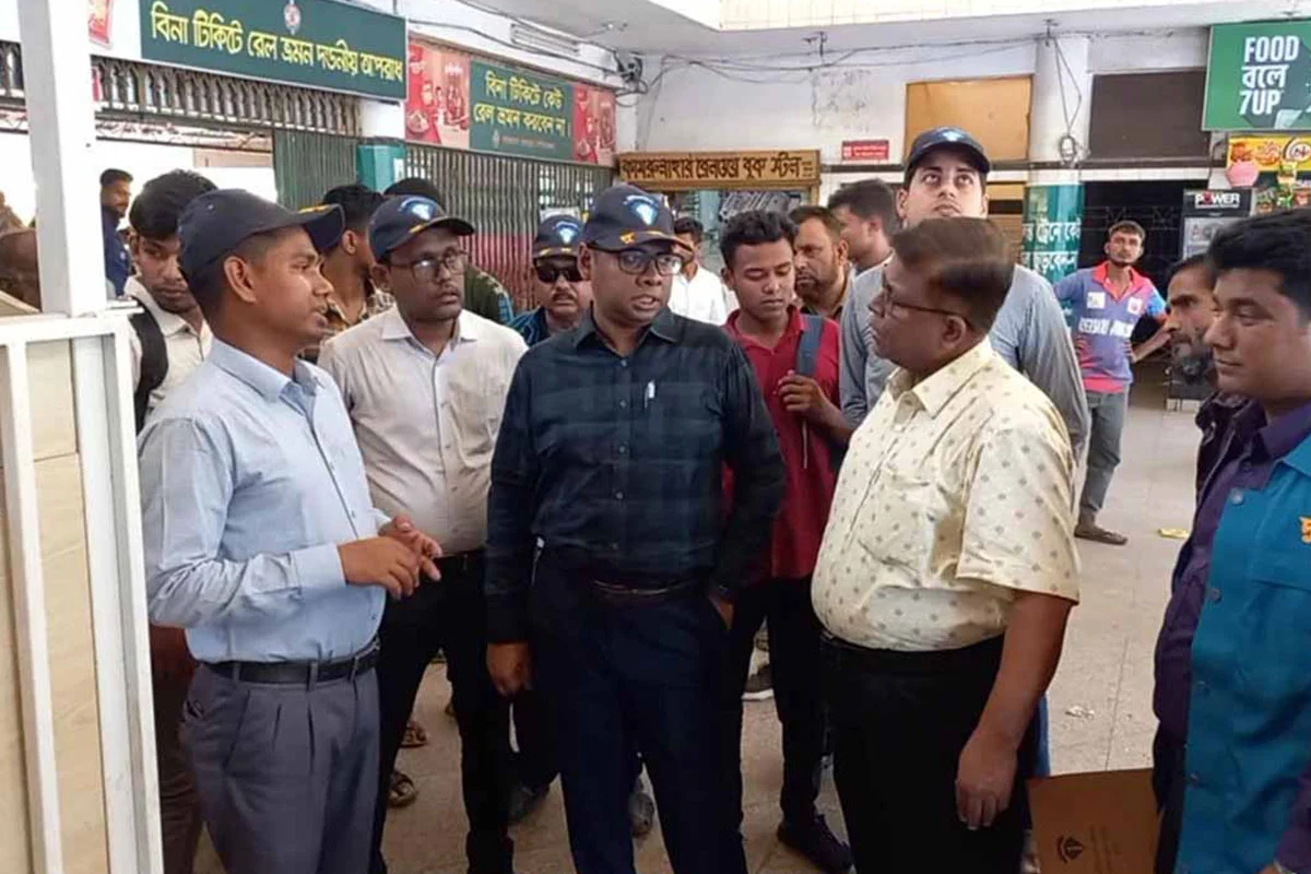 দৈনিক আশুলিয়া