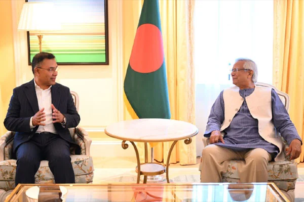 দৈনিক আশুলিয়া