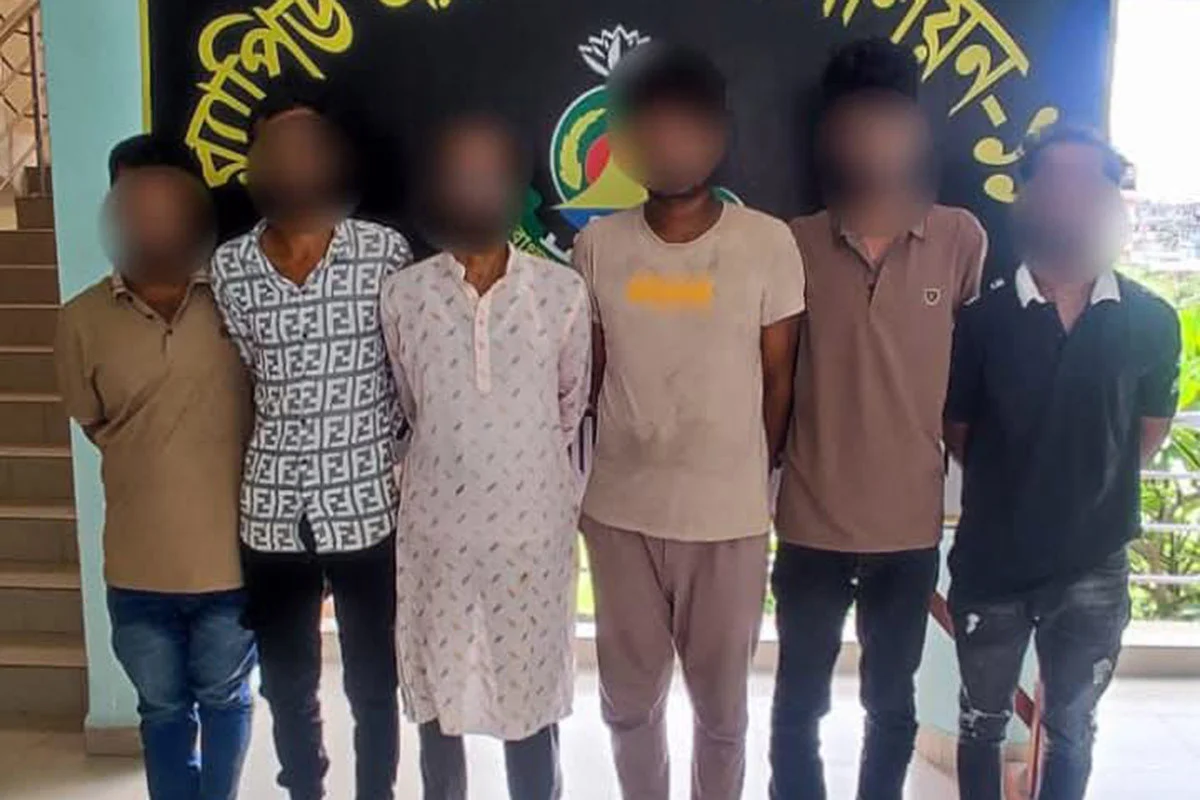 দৈনিক আশুলিয়া