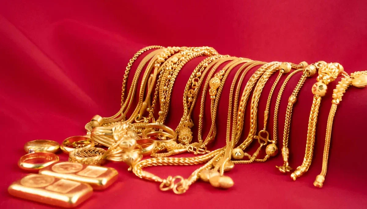 দৈনিক আশুলিয়া