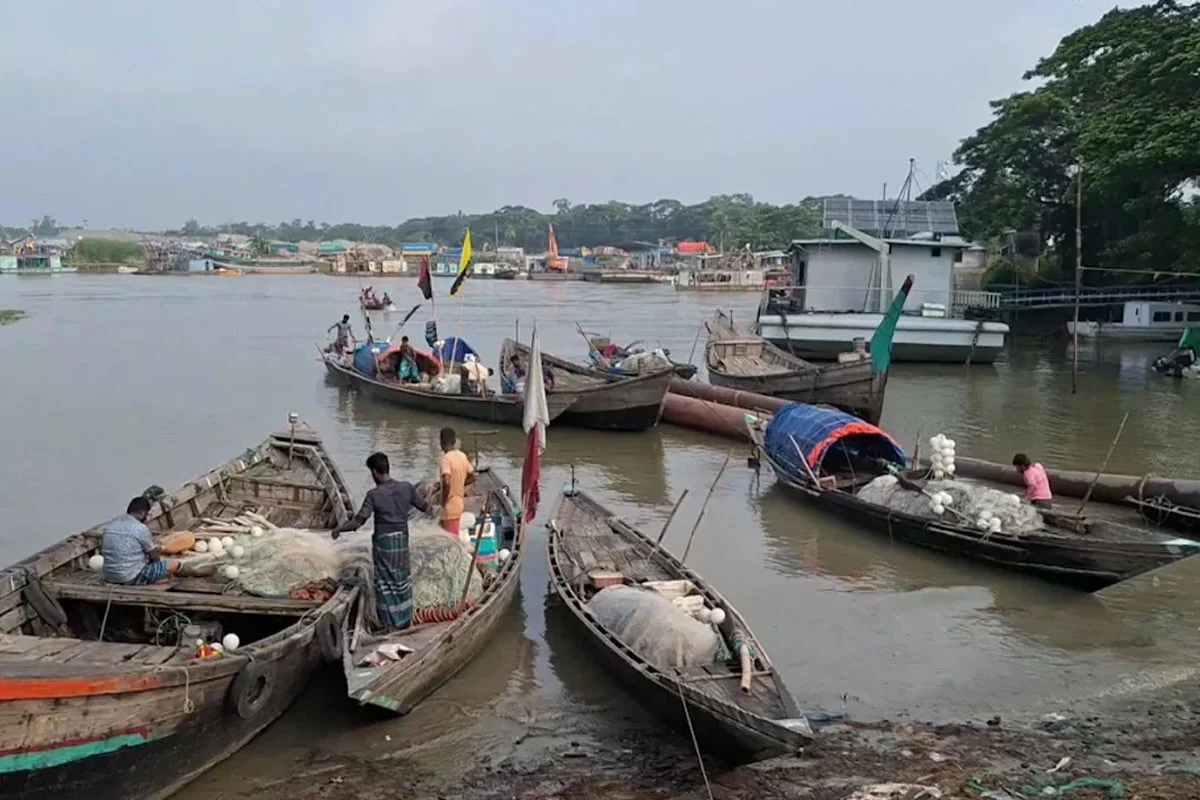 দৈনিক আশুলিয়া